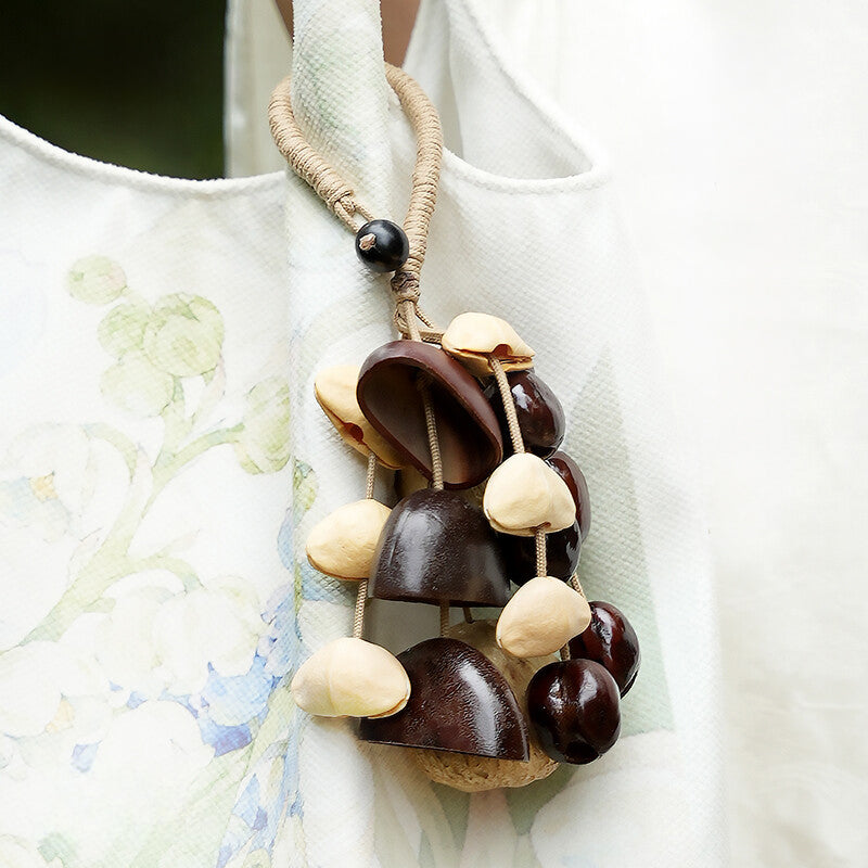 Crystal Spring Nut Shell Chime